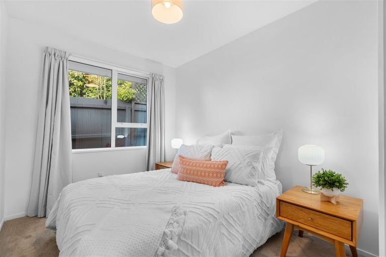 Photo of property in 1/216 Grahams Road, Burnside, Christchurch, 8053