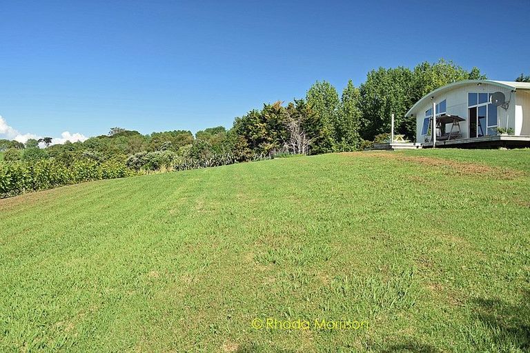 Photo of property in 245 Metcalfe Road, Matakohe, 0593