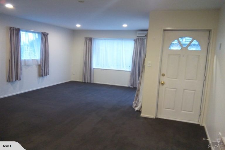 Photo of property in 5 Hunt Lane, Avondale, Christchurch, 8061
