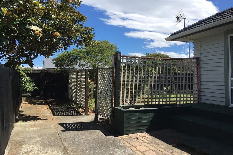 Photo of property in 6 Buchanans Road, Sockburn, Christchurch, 8042