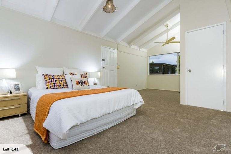 Photo of property in 8 Dakota Avenue, Beach Haven, Auckland, 0626