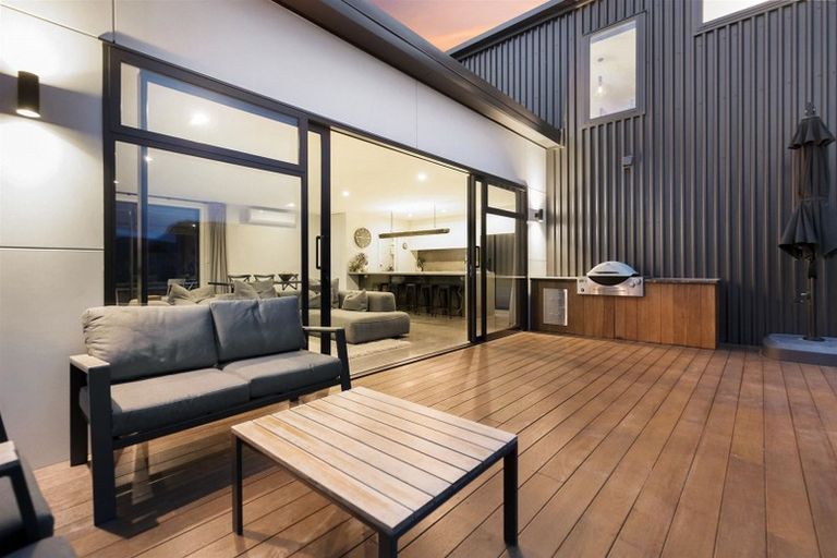 Photo of property in 19 George Drive, Lower Shotover, Queenstown, 9304