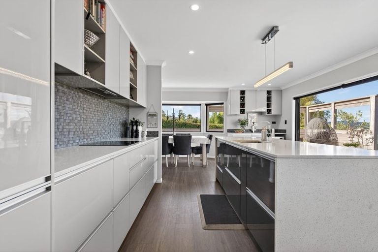 Photo of property in 3 Bickerstaffe Road, Maungaturoto, 0520