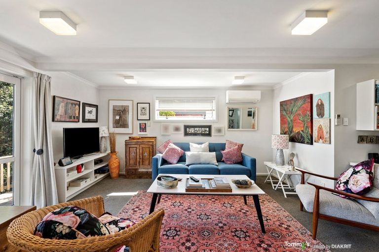 Photo of property in 553 Broadway, Miramar, Wellington, 6022