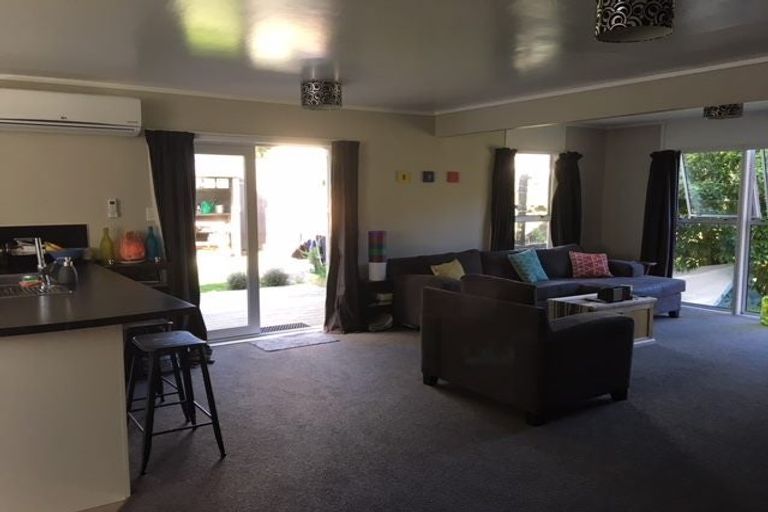 Photo of property in 65 South Karori Road, Karori, Wellington, 6012