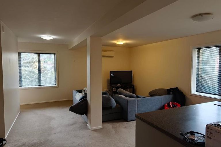 Photo of property in 1/35 Tennyson Street, Dunedin Central, Dunedin, 9016