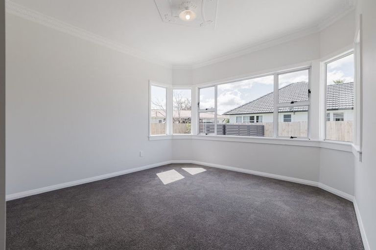 Photo of property in 51a Highbury Avenue, Highbury, Palmerston North, 4412