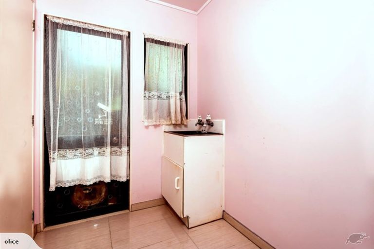 Photo of property in 61c Tiverton Road, Avondale, Auckland, 0600