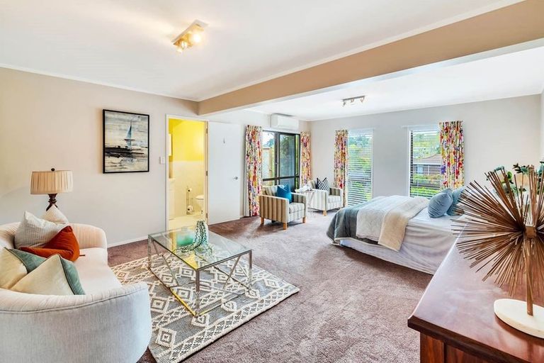 Photo of property in 40 Redwing Street, Browns Bay, Auckland, 0630