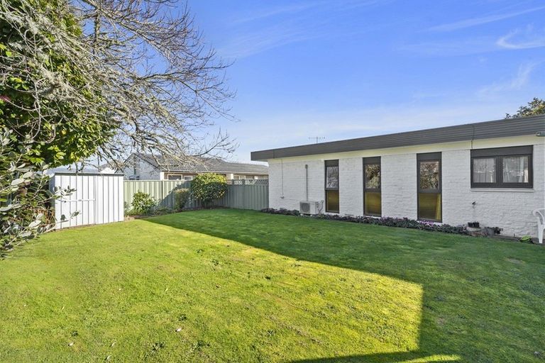 Photo of property in 3 Bremworth Avenue, Dinsdale, Hamilton, 3204