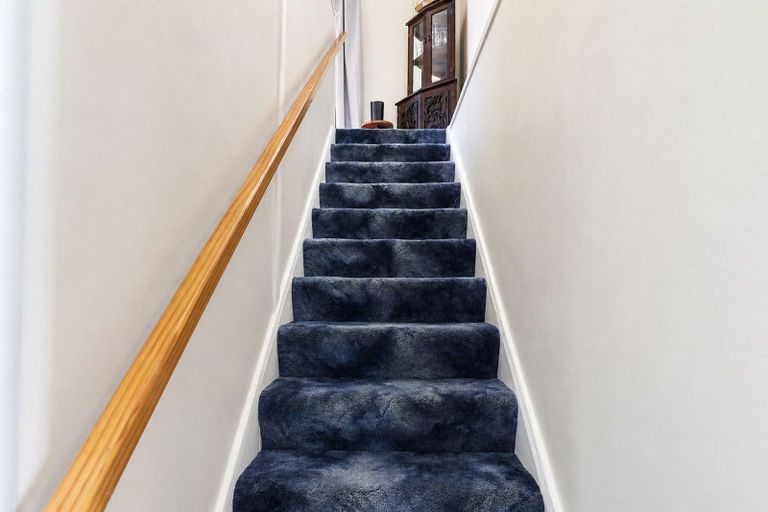 Photo of property in 96b Grand Vue Road, Kawaha Point, Rotorua, 3010