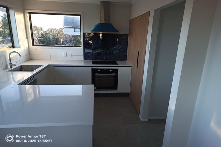 Photo of property in 3 Cade Place, Weymouth, Auckland, 2103