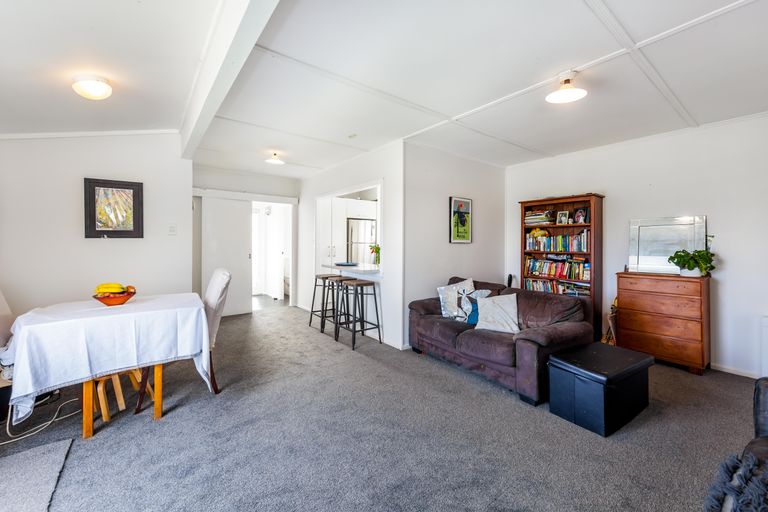 Photo of property in 5 Brigitte View, Snells Beach, 0920