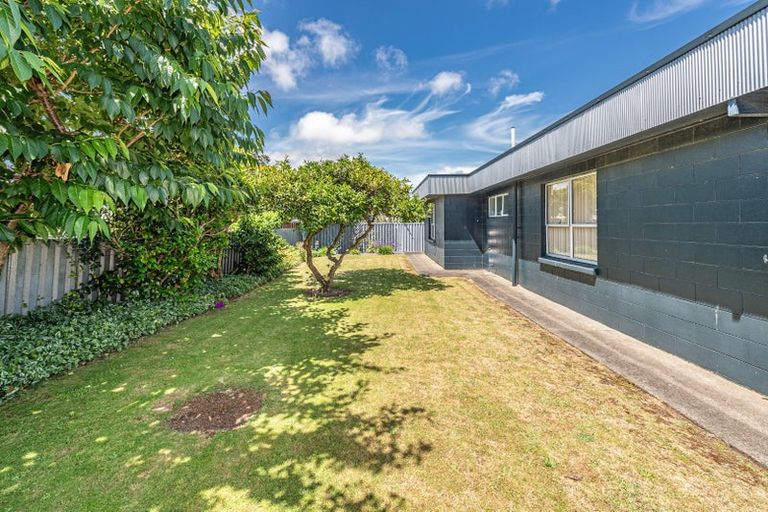 Photo of property in 3/54 Fitzherbert Avenue, Tawhero, Wanganui, 4501