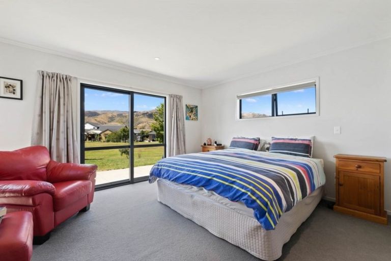 Photo of property in 4 Amber Close, Cromwell, 9310