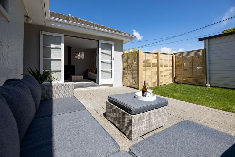 Photo of property in 1/44 Cutts Road, Russley, Christchurch, 8042