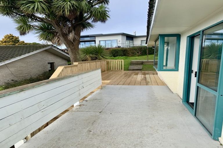 Photo of property in 11 Jane Street, Macandrew Bay, Dunedin, 9014