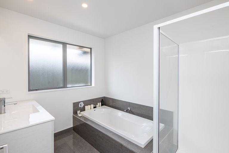 Photo of property in 50 Hakatere Road, Pegasus, 7612