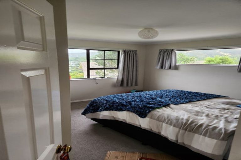 Photo of property in 37 Gaya Grove, Ngaio, Wellington, 6035