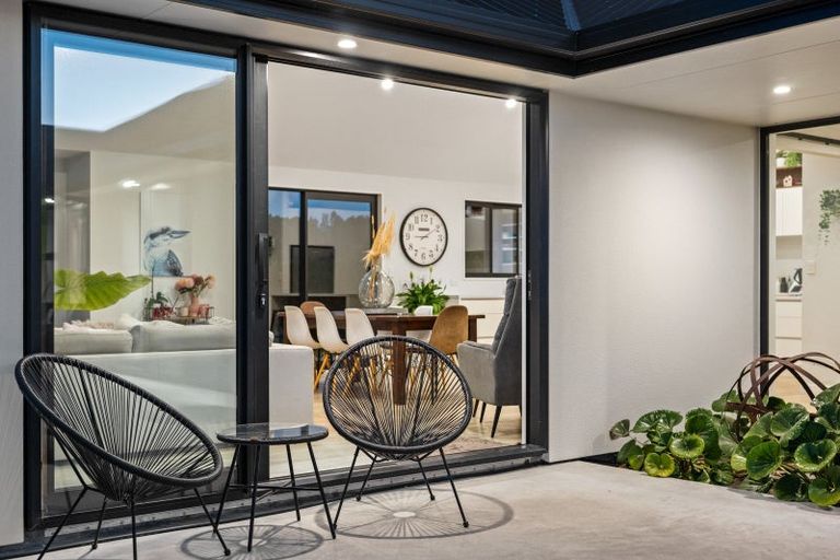 Photo of property in 32 Hardings Road, Riverlands, Blenheim, 7274