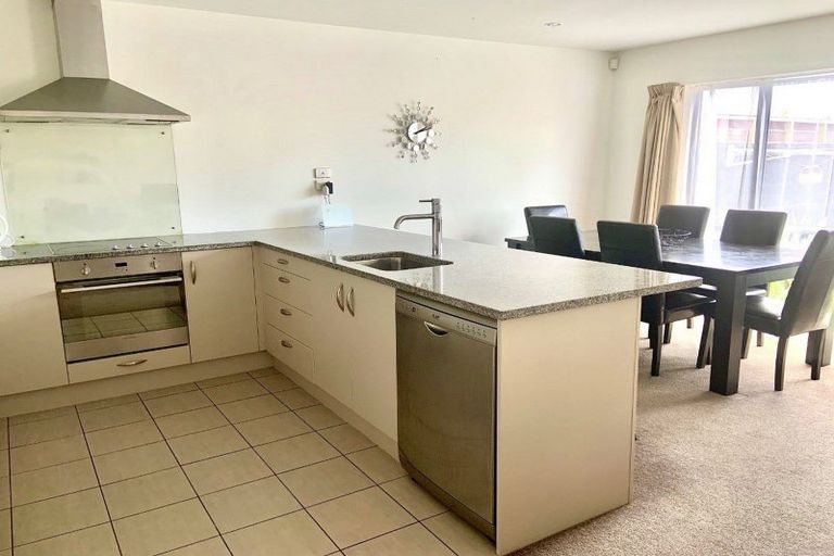 Photo of property in 541a Manchester Street, St Albans, Christchurch, 8014