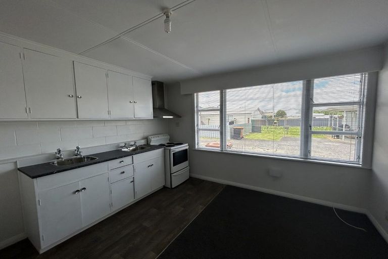 Photo of property in 24 Pascal Street, Palmerston North, 4410