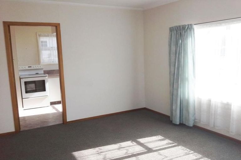 Photo of property in 95 Pendarves Street, New Plymouth, 4310