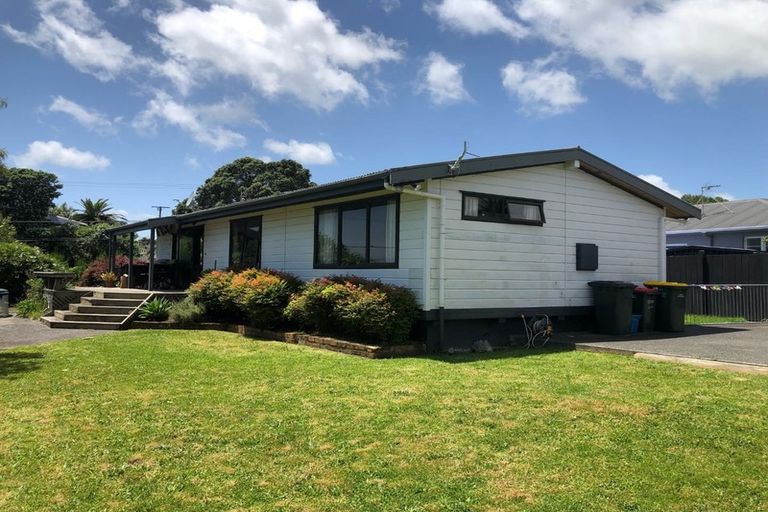 Photo of property in 28 Fitzroy Road, Fitzroy, New Plymouth, 4312
