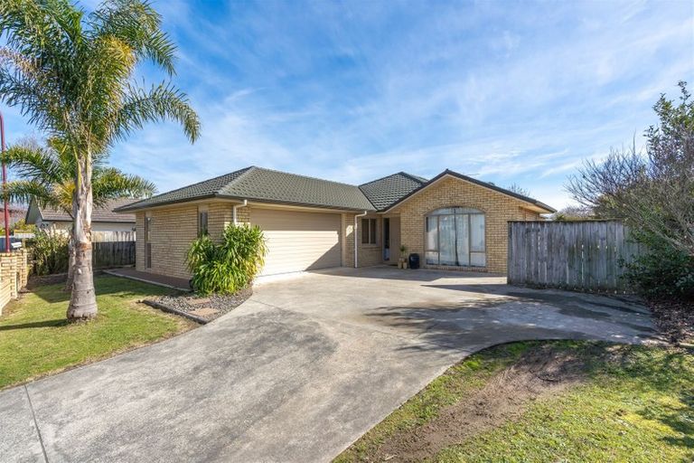 Photo of property in 4 Shiraz Place, Rototuna, Hamilton, 3210