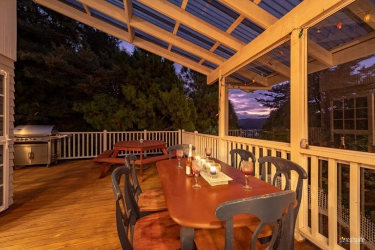 Photo of property in 68d Chatsworth Road, Silverstream, Upper Hutt, 5019