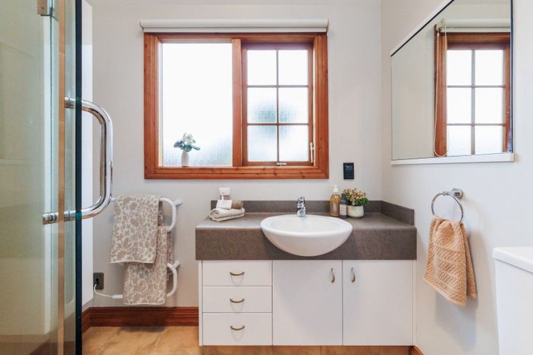 Photo of property in 8a Camden Street, Feilding, 4702