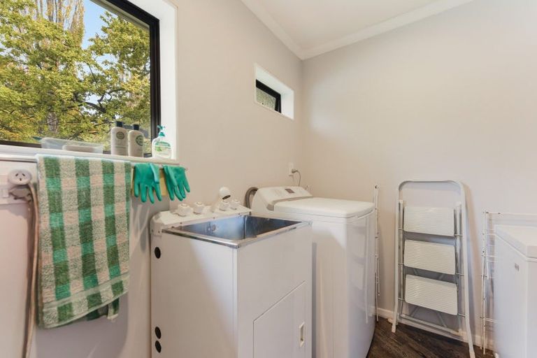 Photo of property in 27 Browning Crescent, Stoke, Nelson, 7011