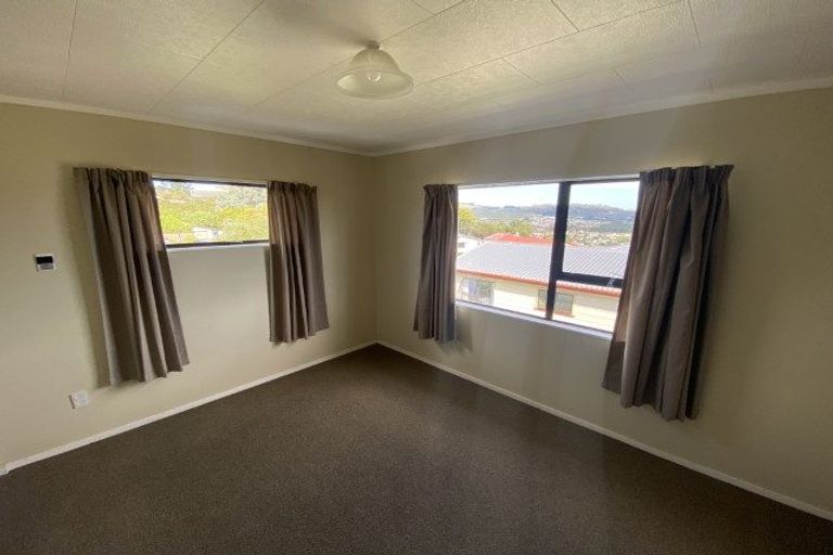 Photo of property in 6 Staysail Place, Whitby, Porirua, 5024