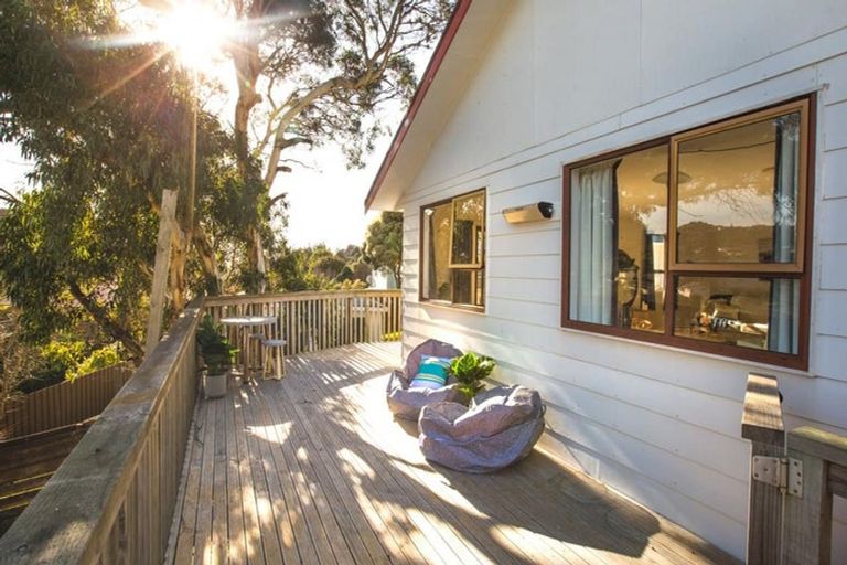 Photo of property in 94 Leeward Drive, Whitby, Porirua, 5024