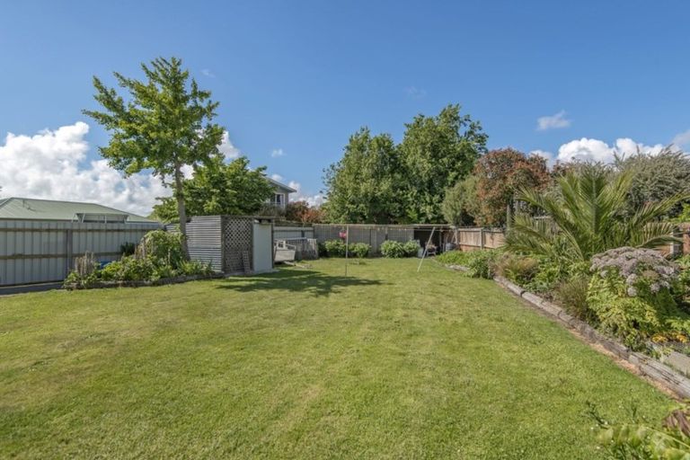 Photo of property in 26 Allstone Place, Burwood, Christchurch, 8083