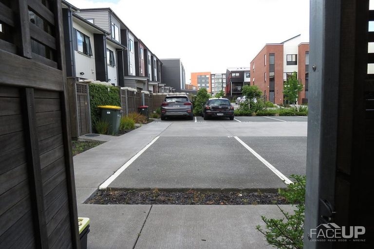 Photo of property in 4 Sidney Wallingford Way, Hobsonville, Auckland, 0616