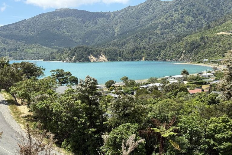 Photo of property in 5 Hope Drive, Okiwi Bay, 7193