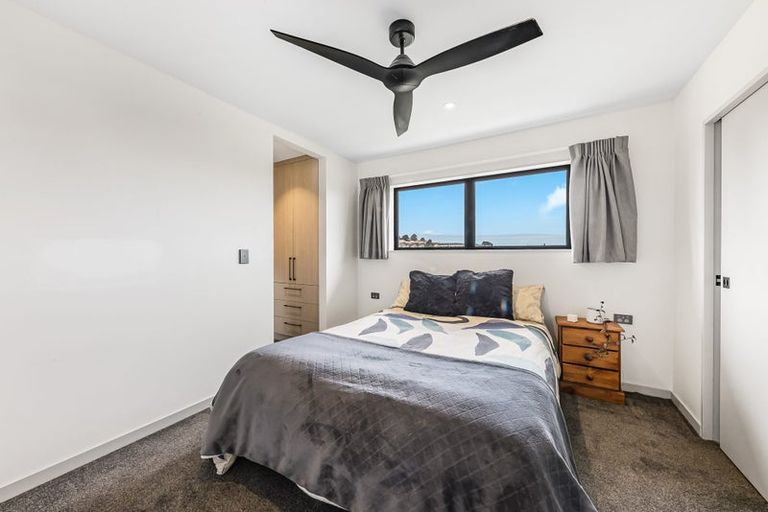 Photo of property in 16 Bella Vista Drive, Gulf Harbour, Whangaparaoa, 0930