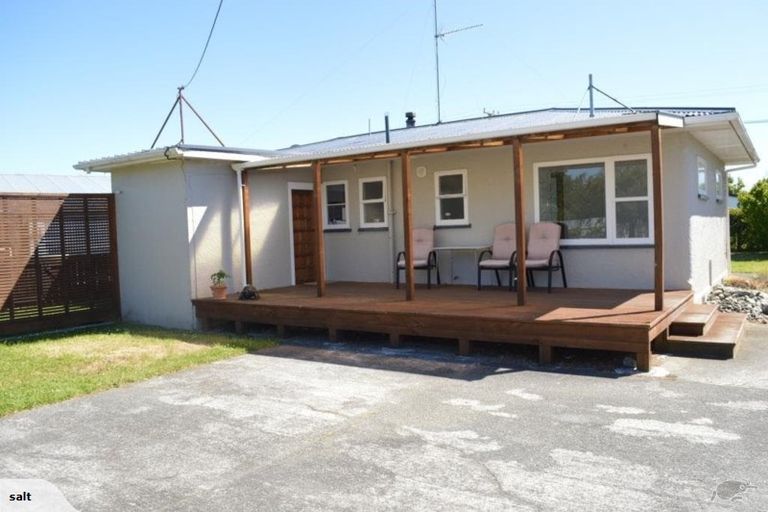 Photo of property in 27 Frederick Street, Carterton, 5713