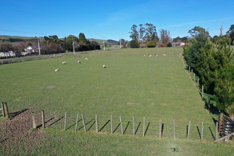 Photo of property in 81974 State Highway 2, Pahiatua, 4984
