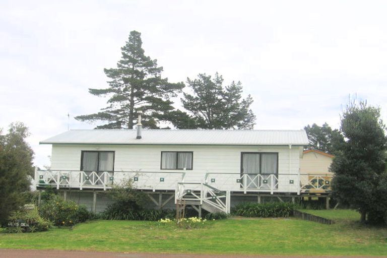 Photo of property in 113 Fernhill Rise, Matarangi, Whitianga, 3592
