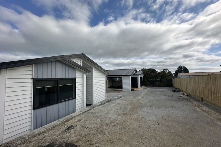 Photo of property in 131b Finlayson Avenue, Clendon Park, Auckland, 2103