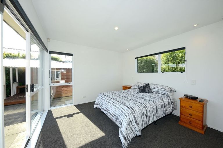 Photo of property in 30 Beauford Place, Parklands, Christchurch, 8083