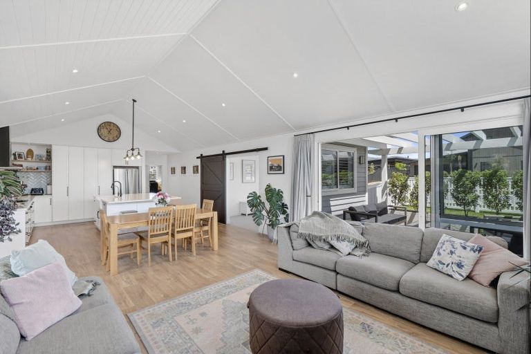 Photo of property in 9 Searle Drive, Cromwell, 9310