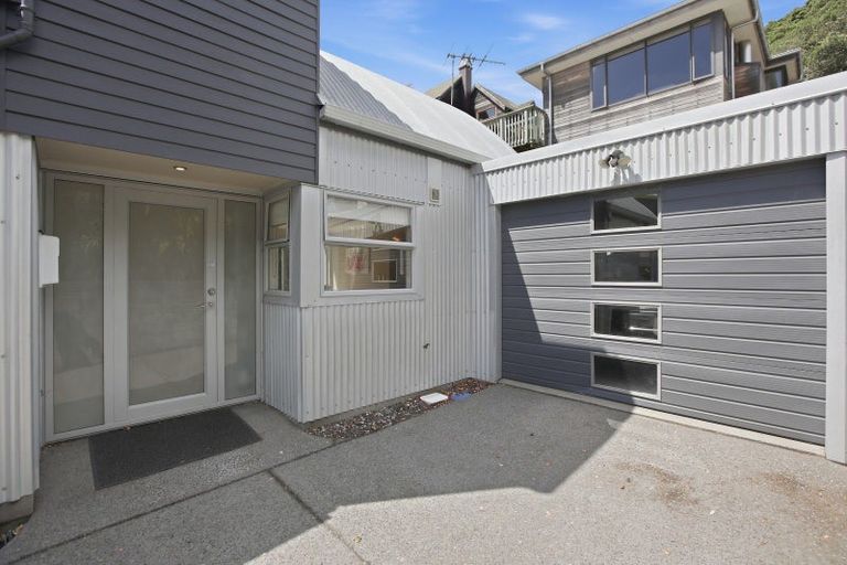 Photo of property in 32c Gilbert Street, New Plymouth, 4310