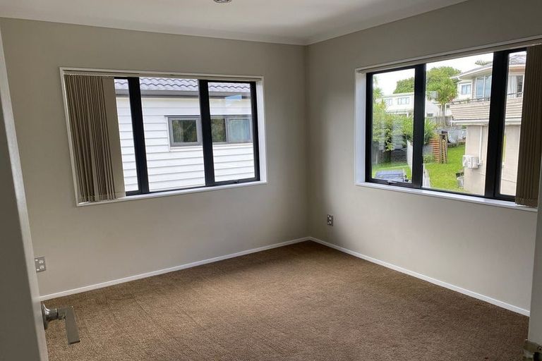 Photo of property in 813 Te Atatu Road, Te Atatu Peninsula, Auckland, 0610