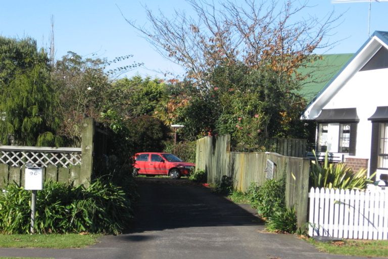 Photo of property in 96 Wattle Farm Road, Wattle Downs, Auckland, 2103