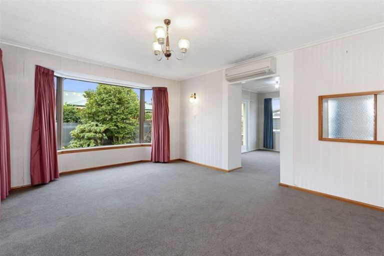 Photo of property in 114 Mooray Avenue, Bishopdale, Christchurch, 8053