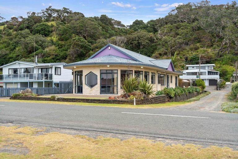 Photo of property in 191 Oakura Road, Oakura, Hikurangi, 0184