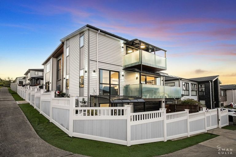 Photo of property in 1 Piki Street, Flat Bush, Auckland, 2019